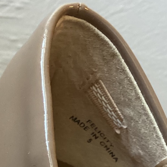 Saks Fifth Avenue Felicity Suede Heel Size 5 - Picture 6 of 6